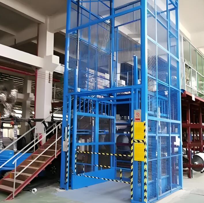 建邺导轨式升降机平台